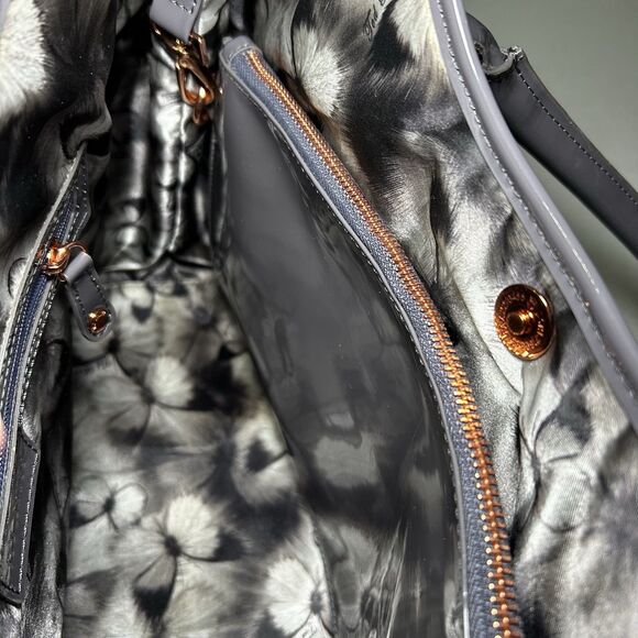 Ted Baker patent leather tote bag in dark gray with rose gold-toned hardware - Picture 8 of 9